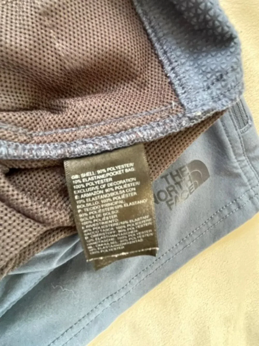The North Face Men's Flashdry Activewear Short Pants, Blue, Size 38